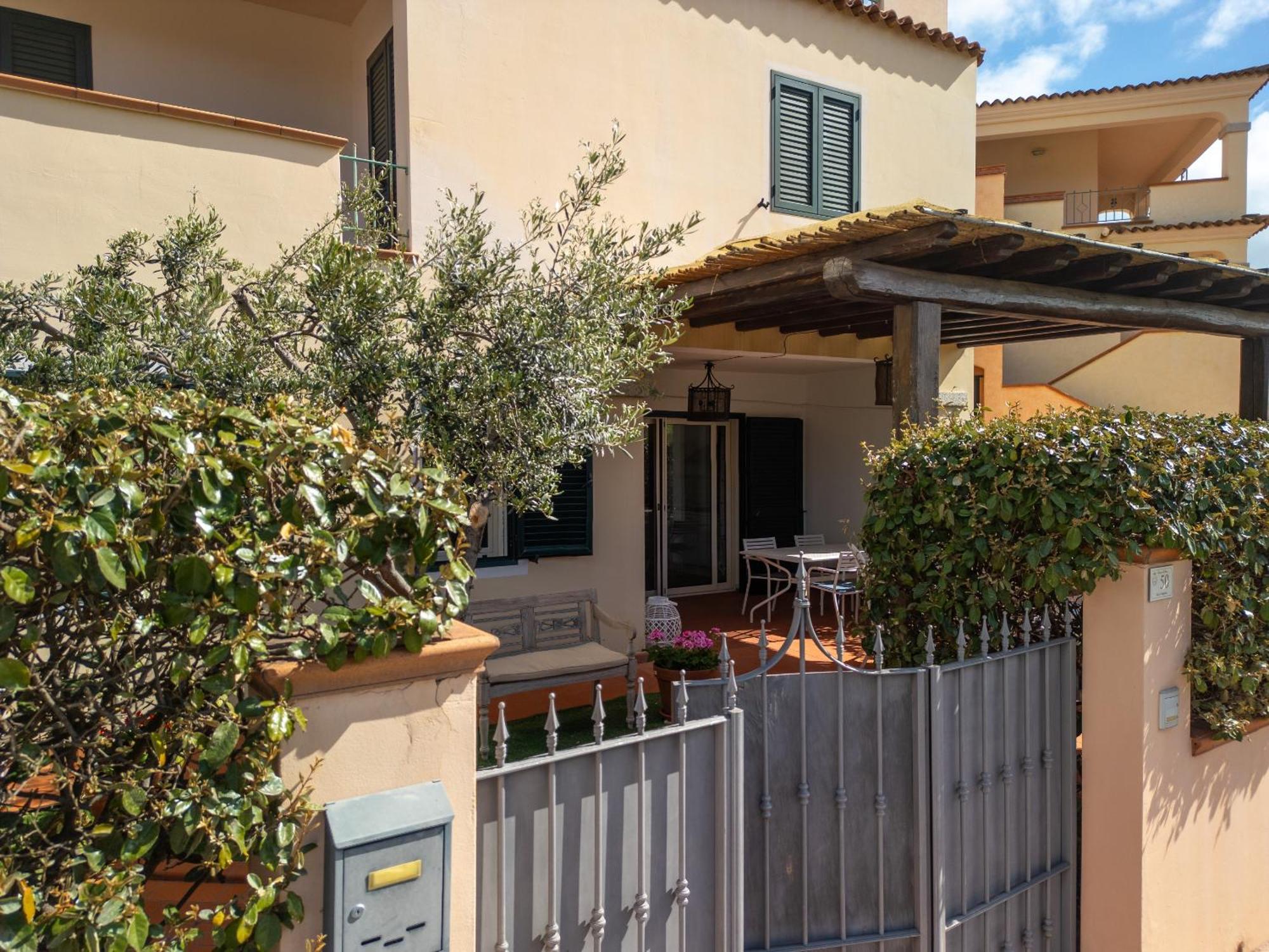 Orosei Home Holidays - Sa Vadde Cala Liberotto Exterior foto